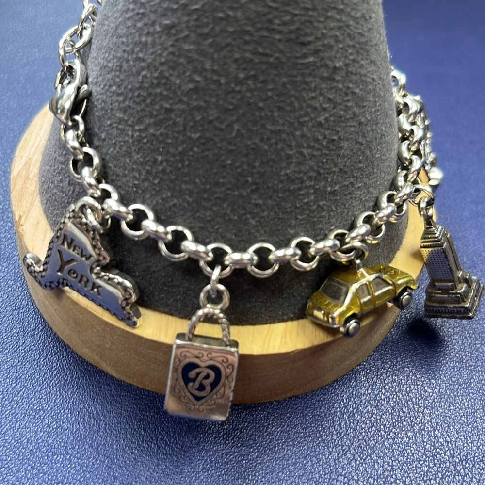 Brighton NEW YORK CITY Charm bracelet - Picture 7 of 9